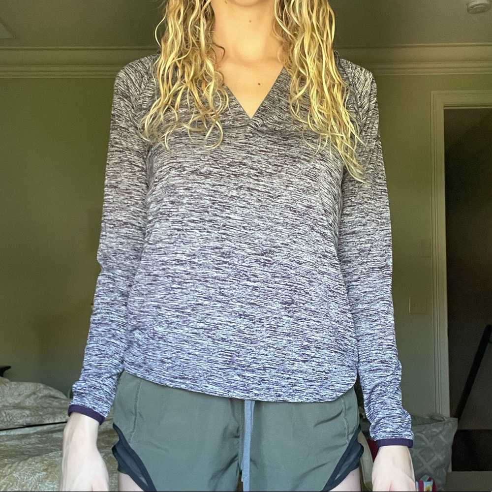 Under Armour pull-over